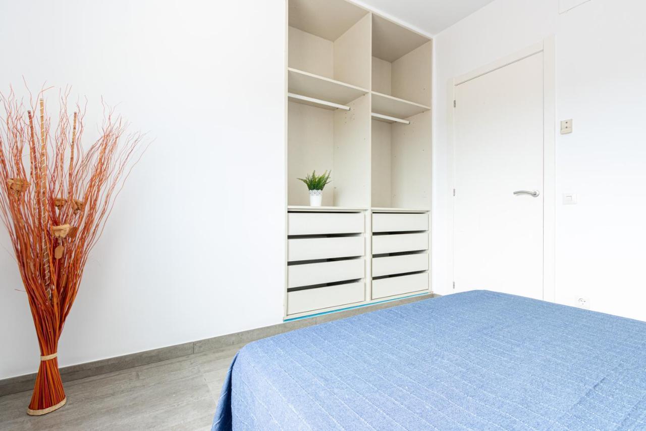 Goldhome - New House With Private Heated Pool, Parking, Wifi, Games Room Empuriabrava Luaran gambar